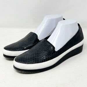 Baretraps Womens Hope Slip On‎ Sneaker Loafer Faux Leather Snake Black Size 9 M